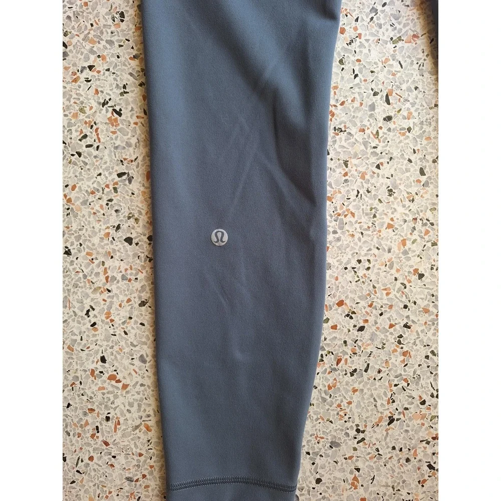 24 Lululemon Wunder Train High Rise 25